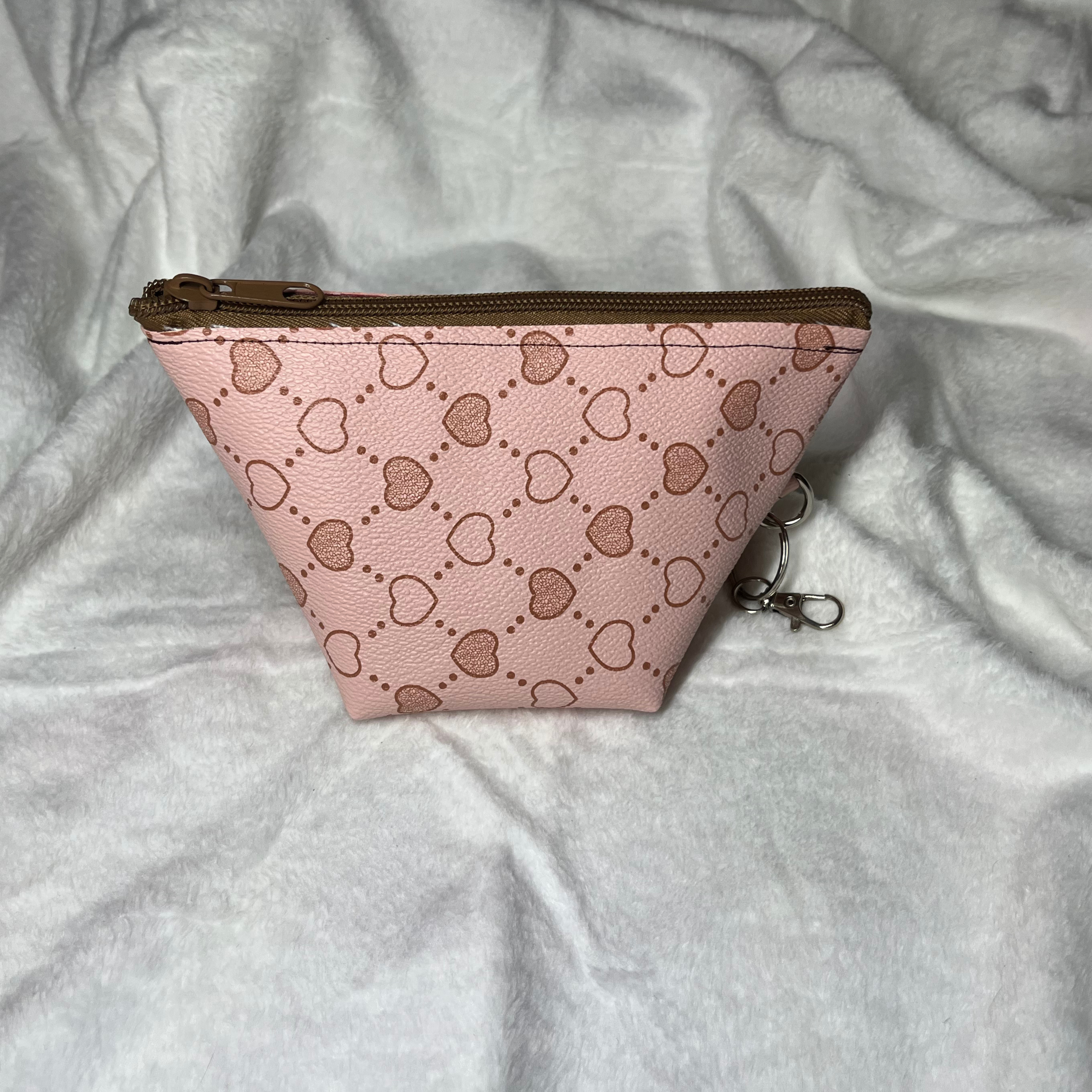 Faux Leather Heart Print Taupe Zipper Bag Set – Travel Cosmetic Pouches & Makeup Organizer